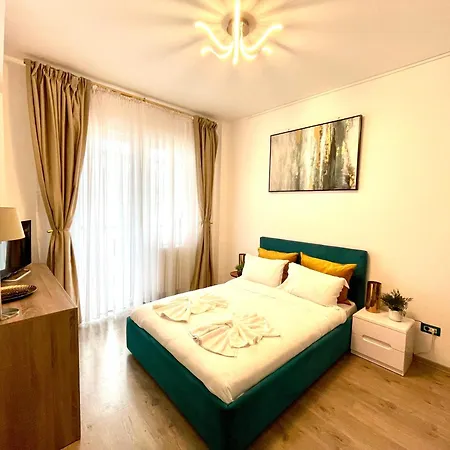 Metropole Apartments University Square Bucharest Exterior photo