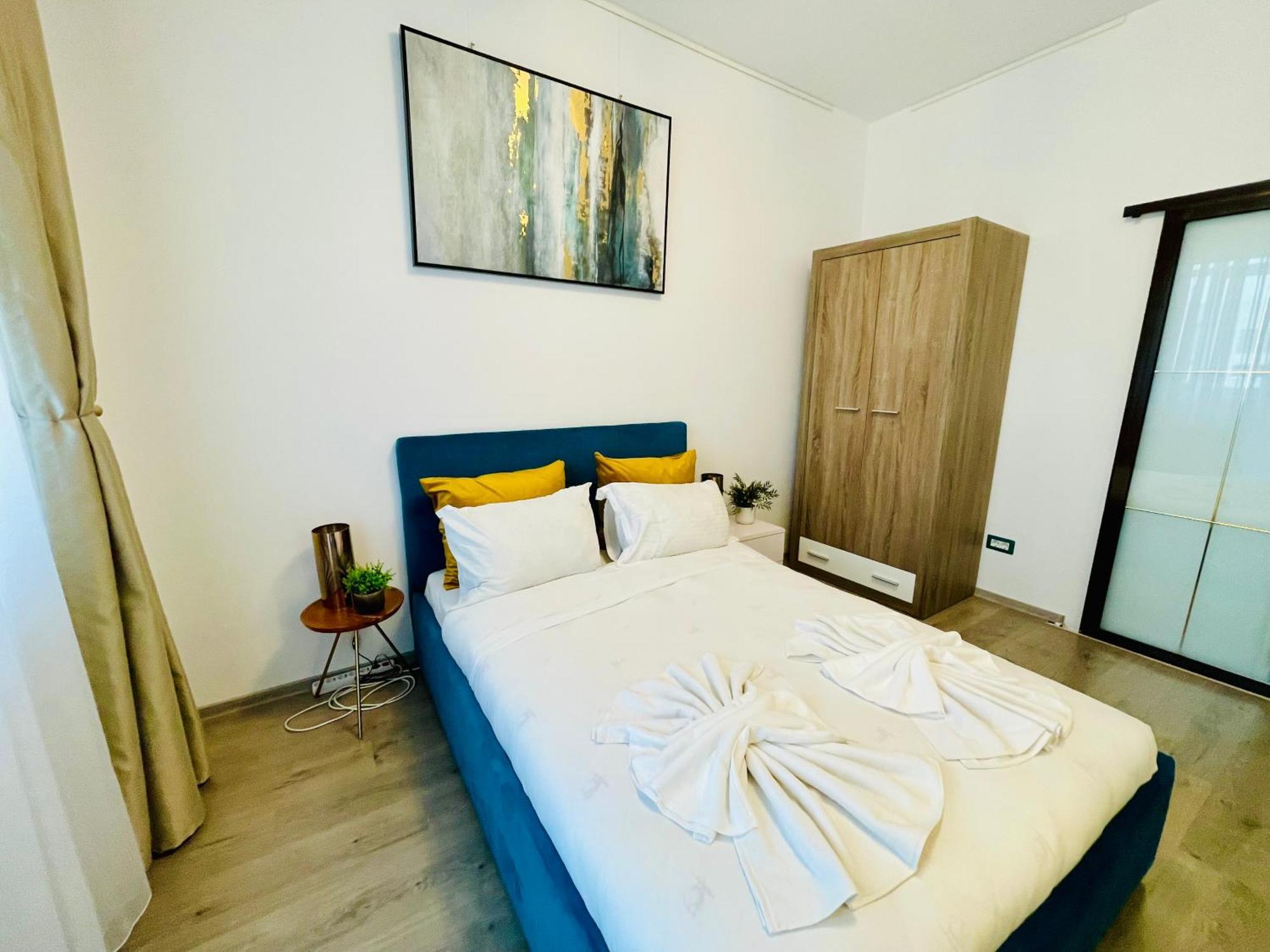 Metropole Square Apartment *