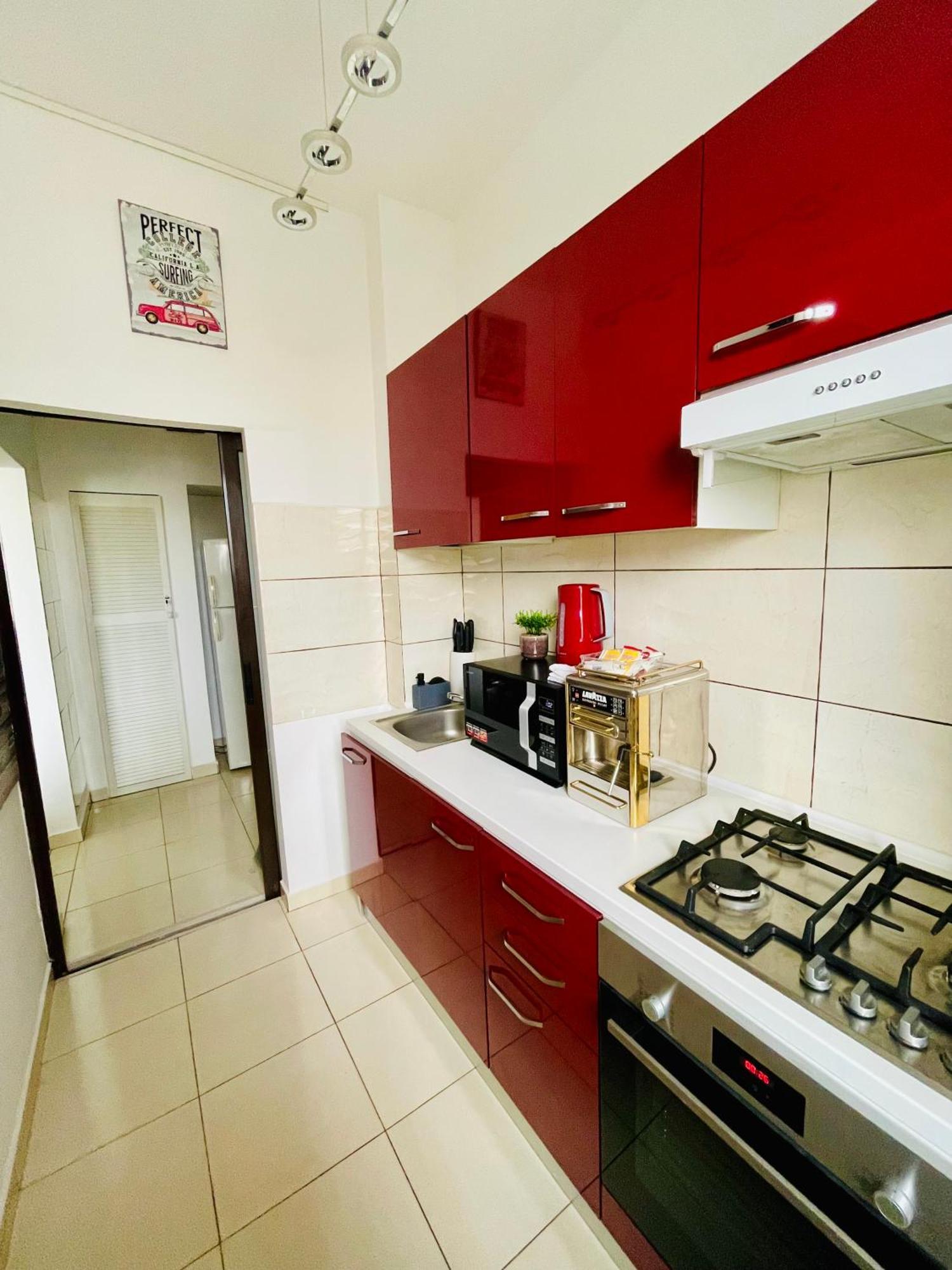 Metropole Square Apartment *